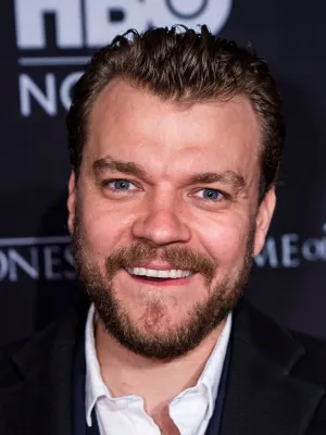 Pilou Asbæk