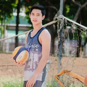 Bess Worapon Tapaopong