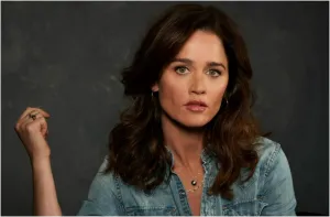 Robin Tunney