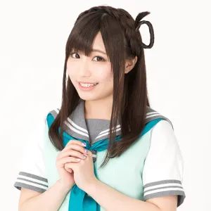 Aina Suzuki