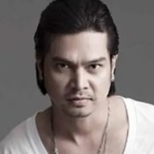 Somchai Kemglad