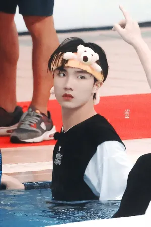 Tân Hạo