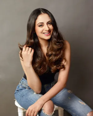 Zoya Afroz